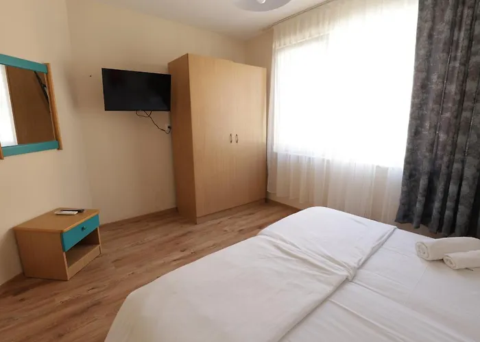 зевс Apartment *